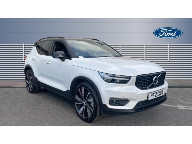 Main listing image - Volvo XC40 Recharge