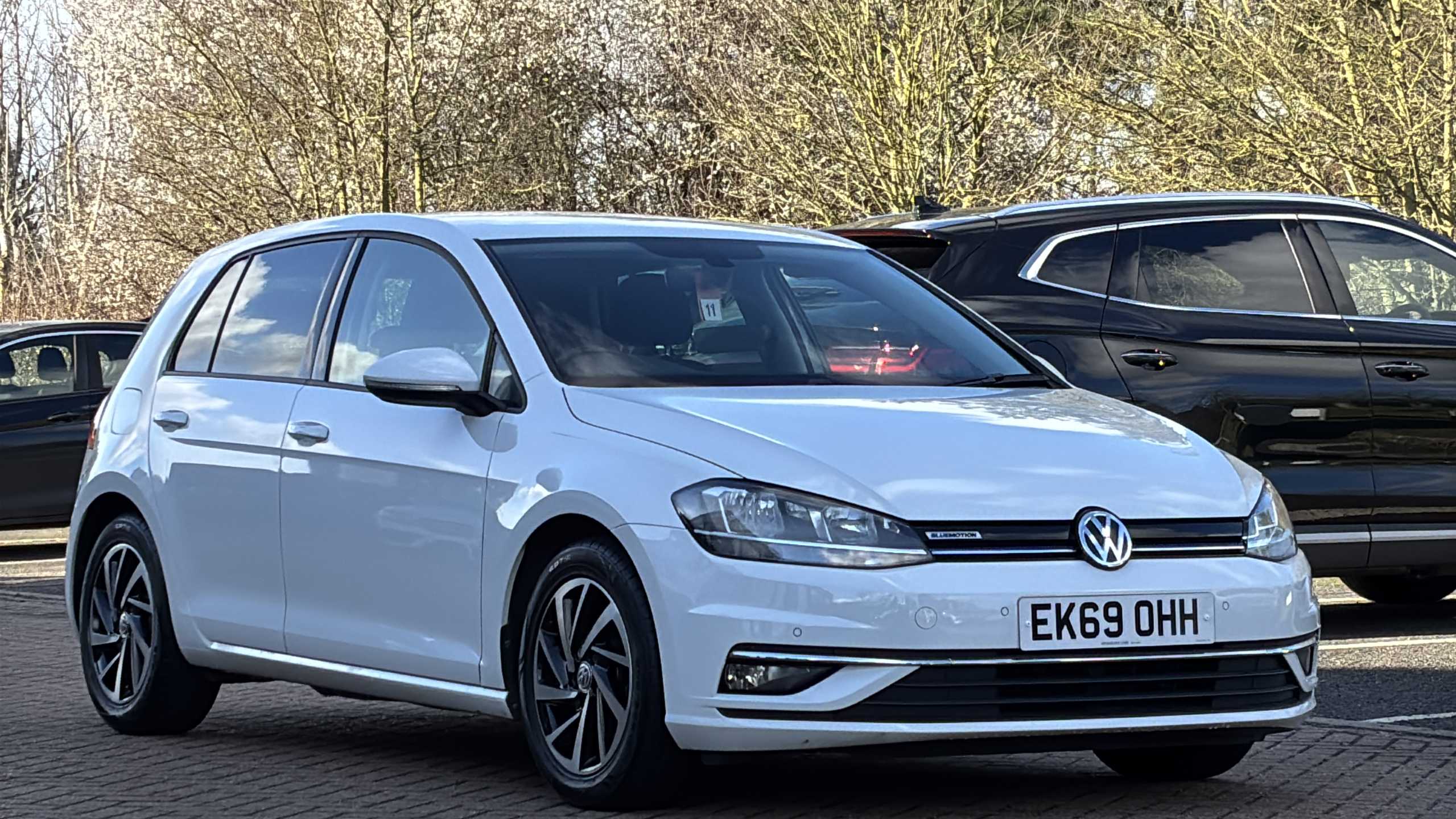 Main listing image - Volkswagen Golf