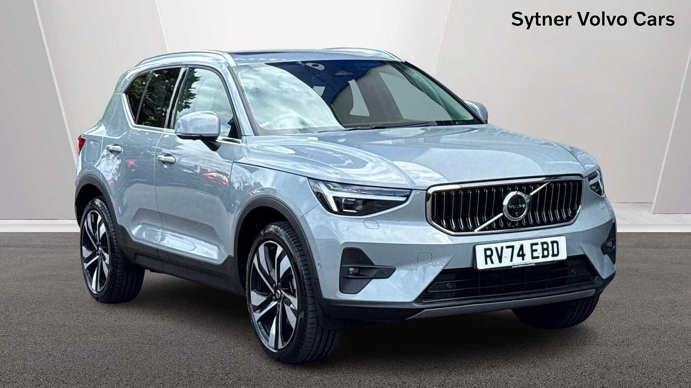 Main listing image - Volvo XC40