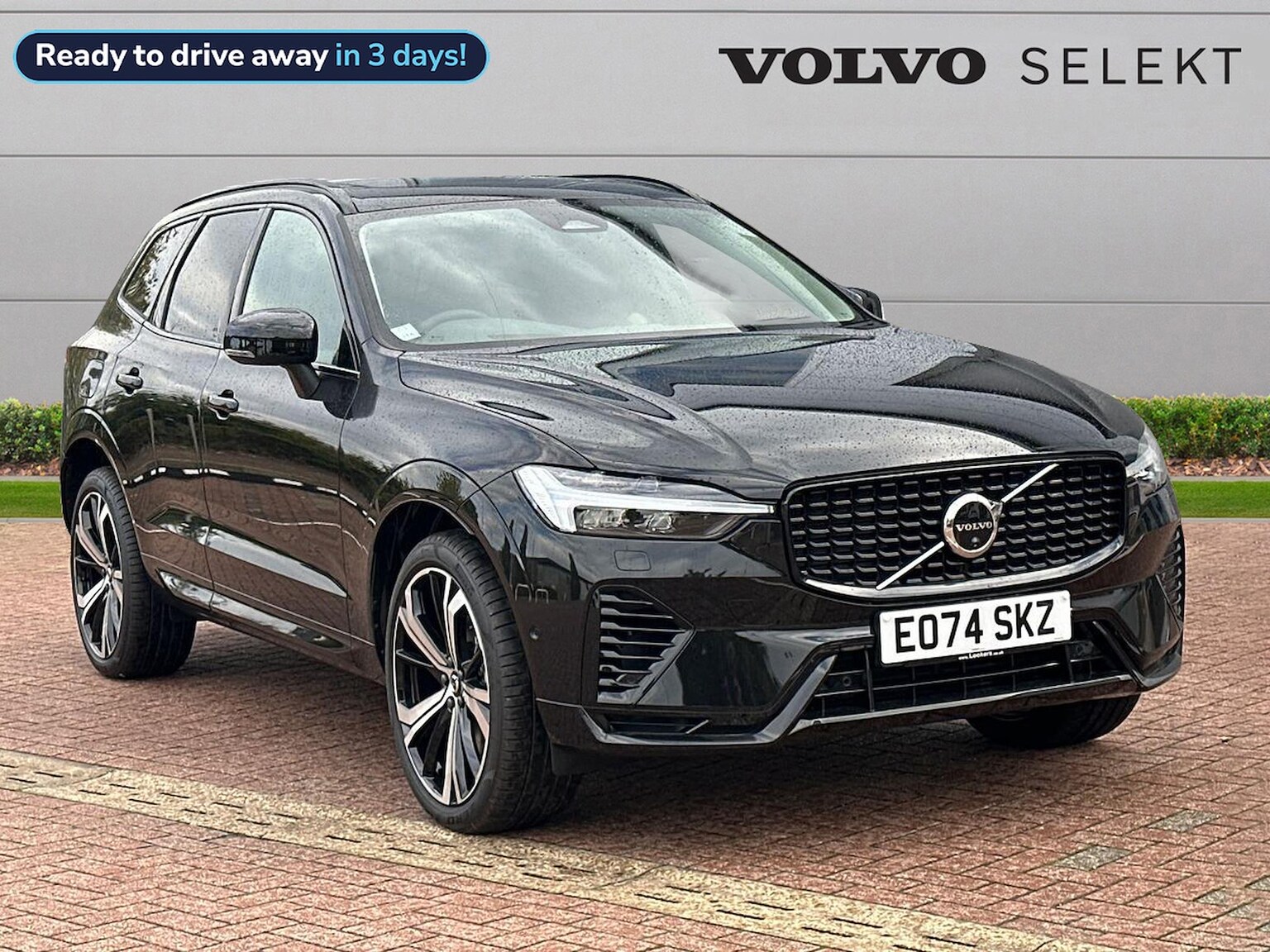 Main listing image - Volvo XC60