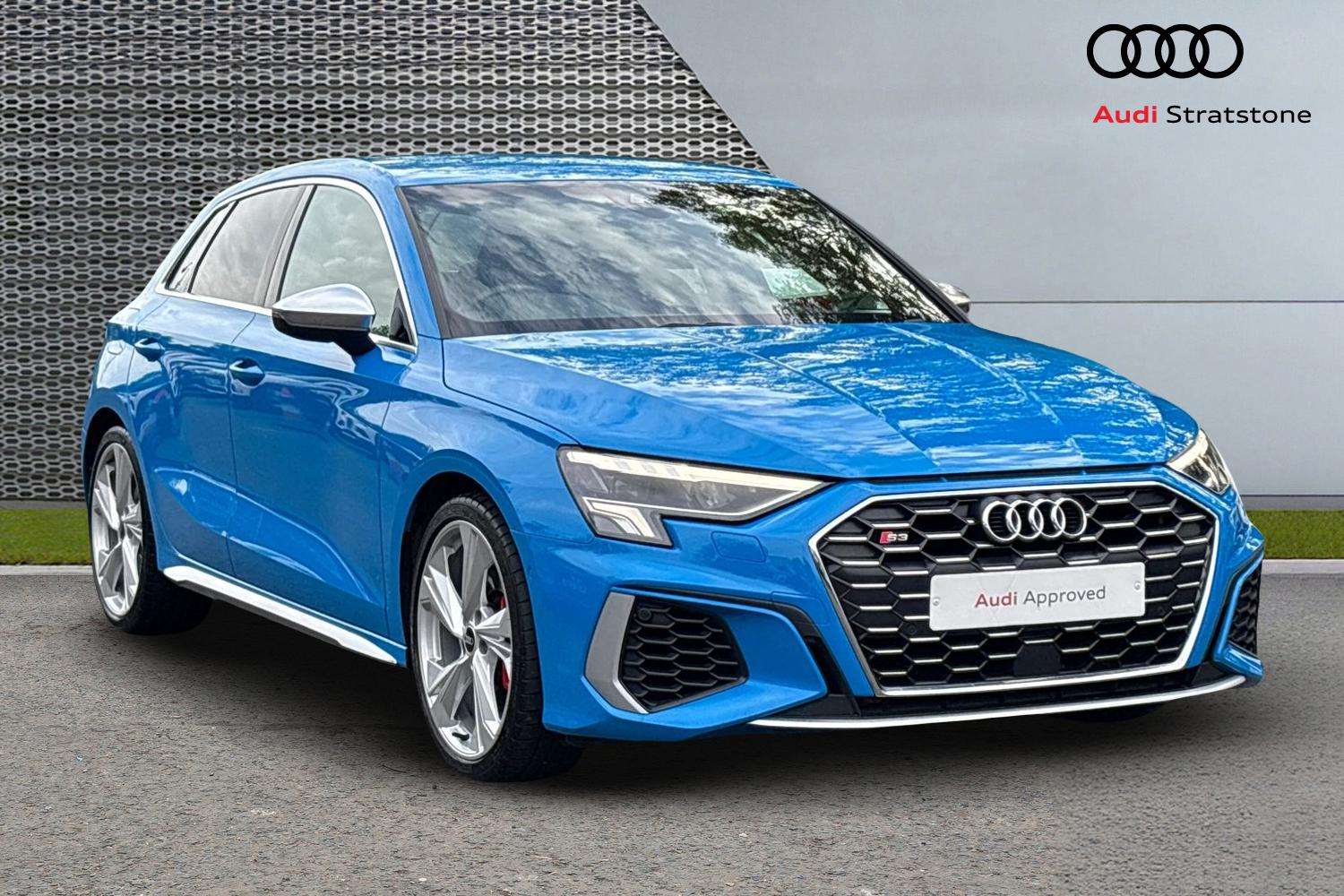 Main listing image - Audi S3