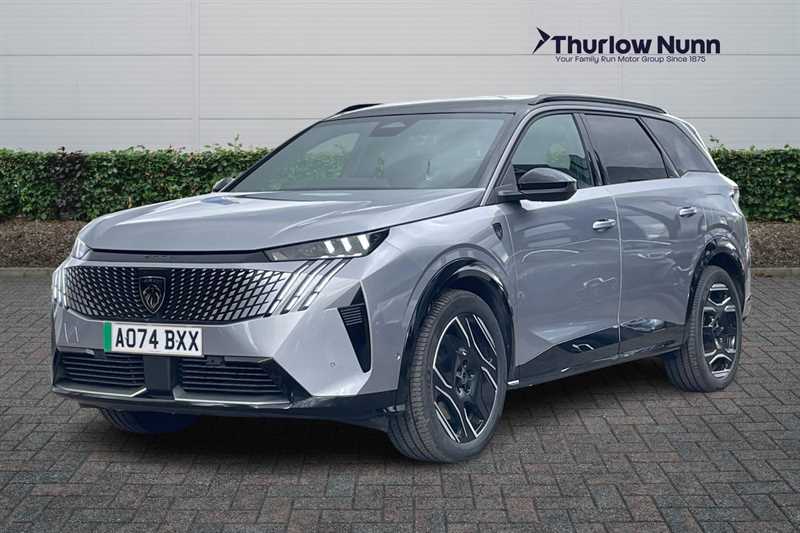 Main listing image - Peugeot 5008