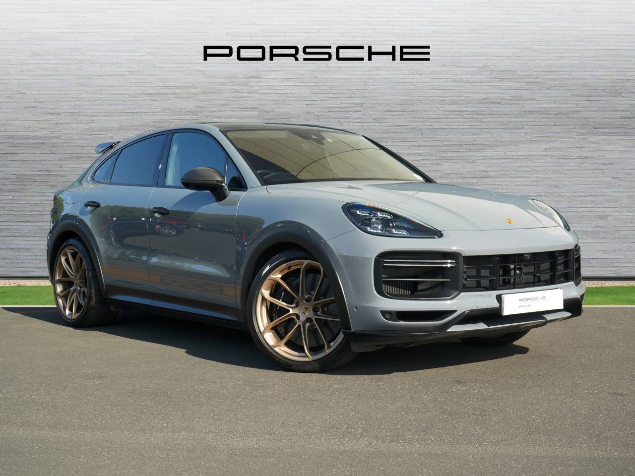 Main listing image - Porsche Cayenne