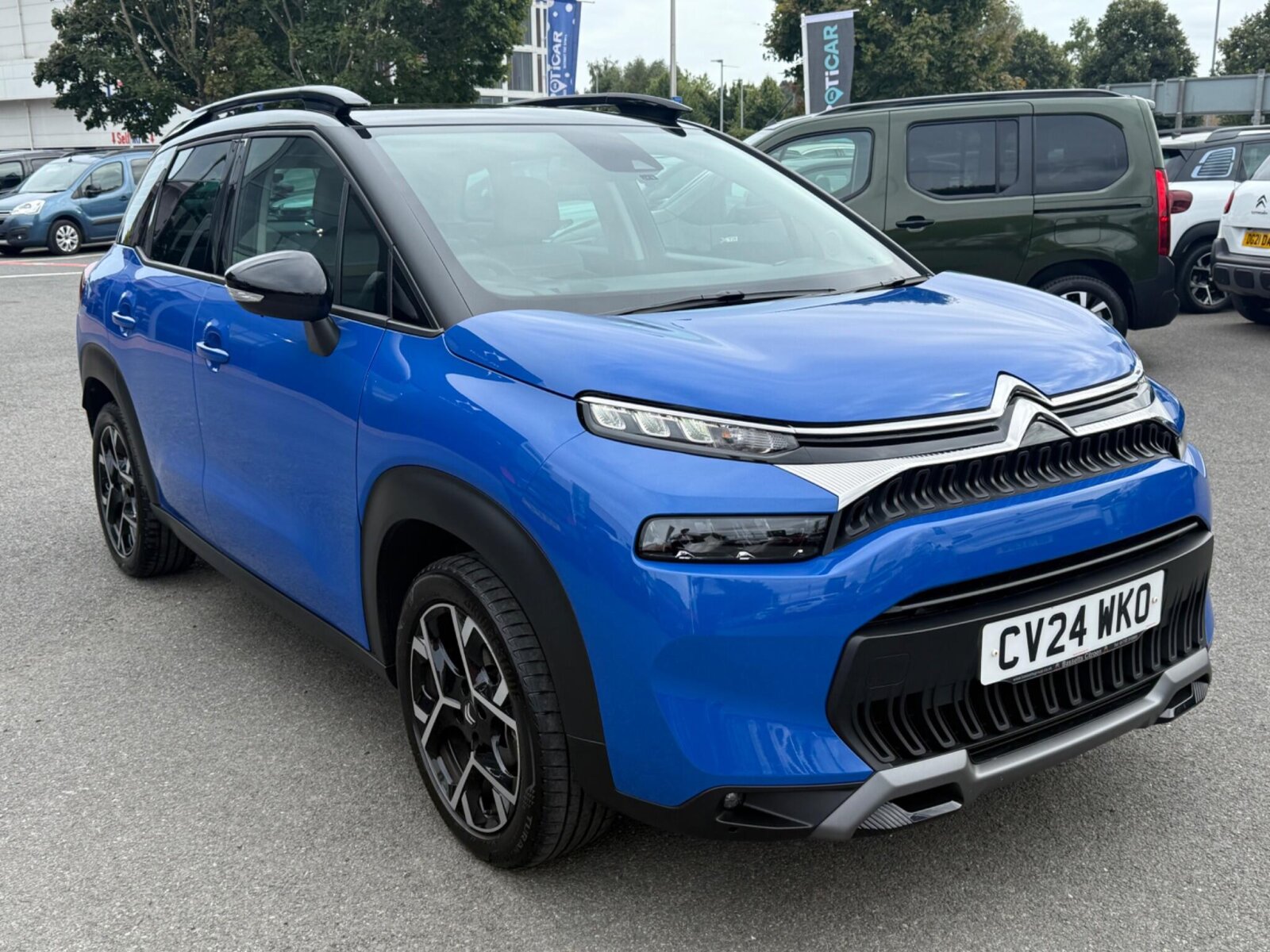 Main listing image - Citroen C3 Aircross