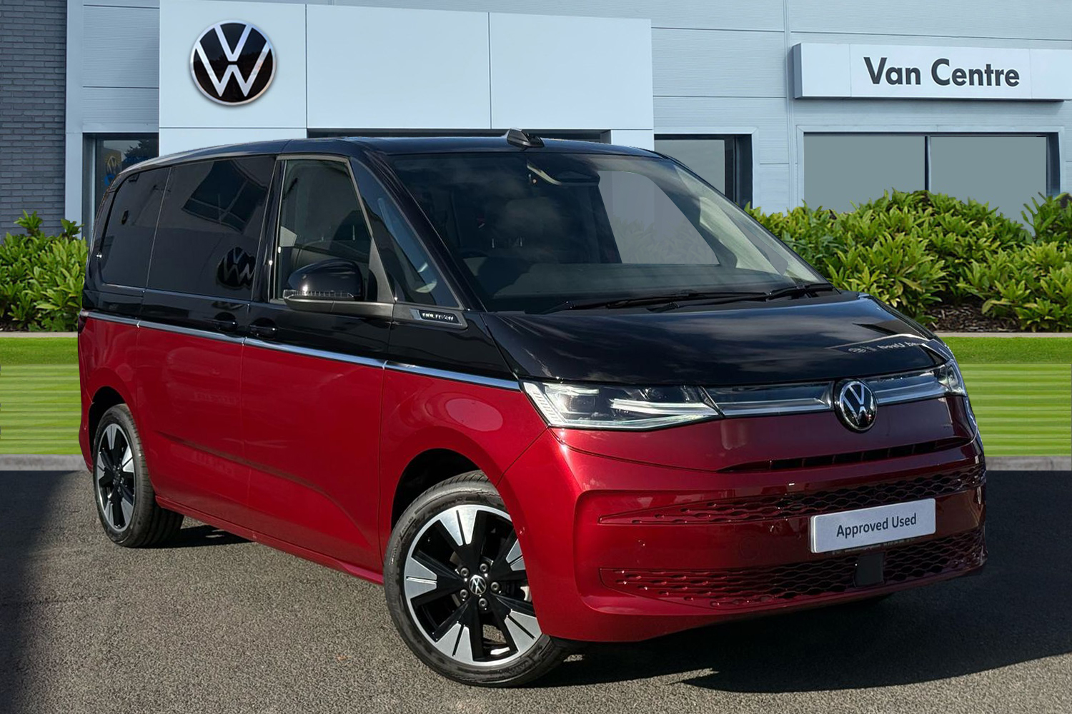 Main listing image - Volkswagen Multivan