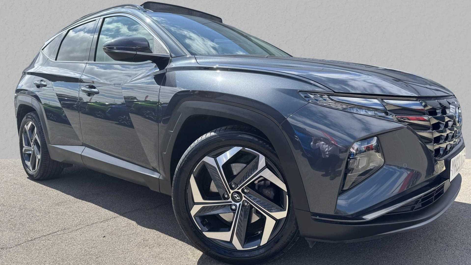 Main listing image - Hyundai Tucson
