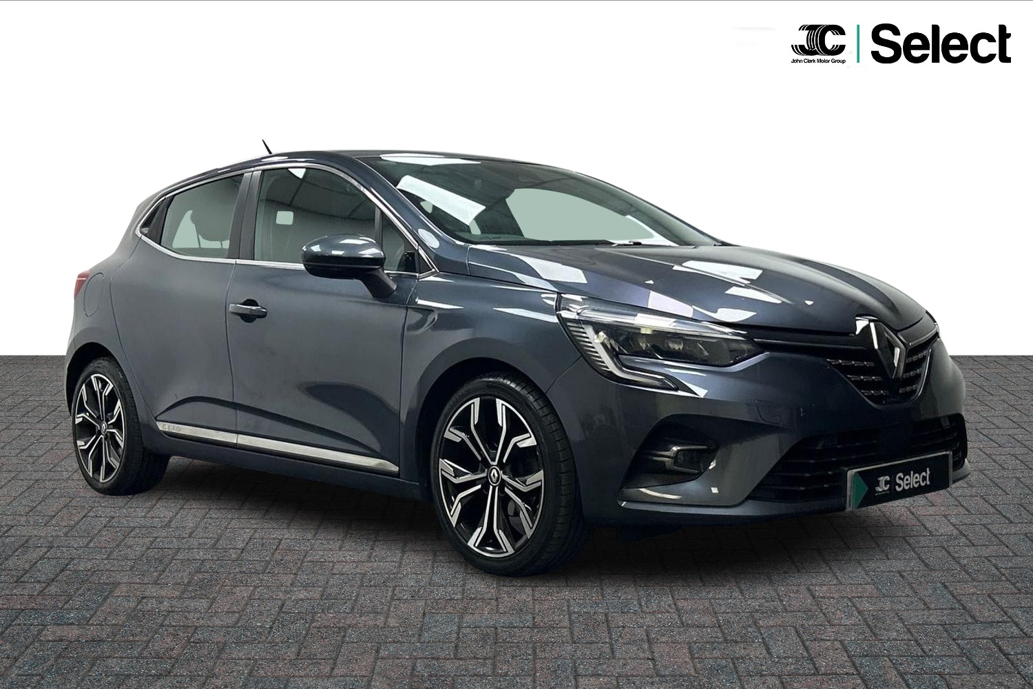 Main listing image - Renault Clio