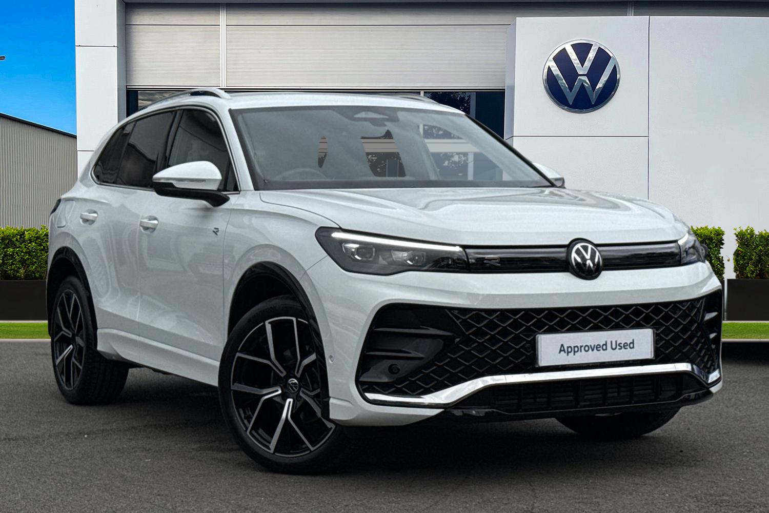 Main listing image - Volkswagen Tiguan
