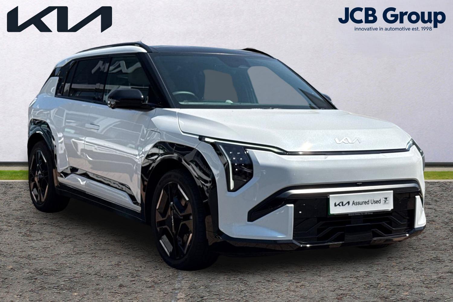 Main listing image - Kia EV3
