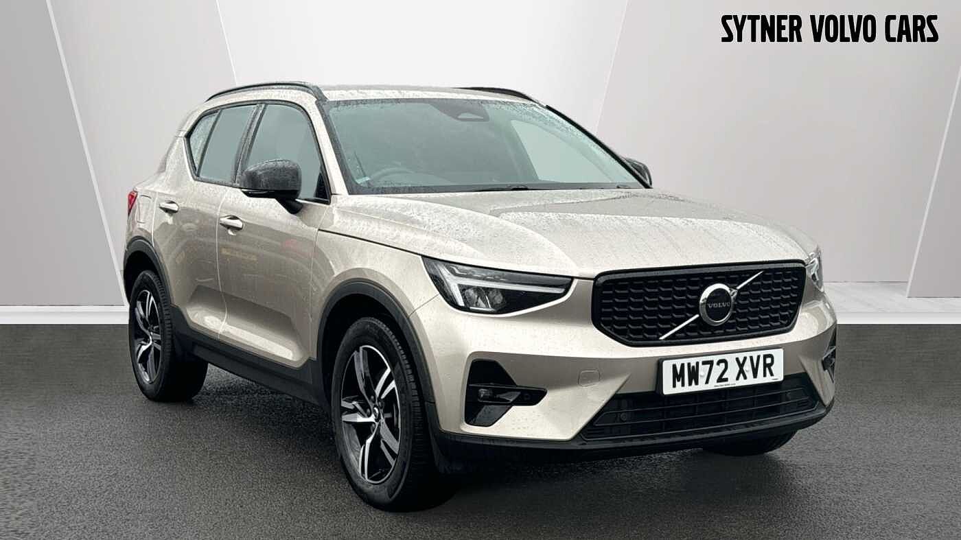 Main listing image - Volvo XC40