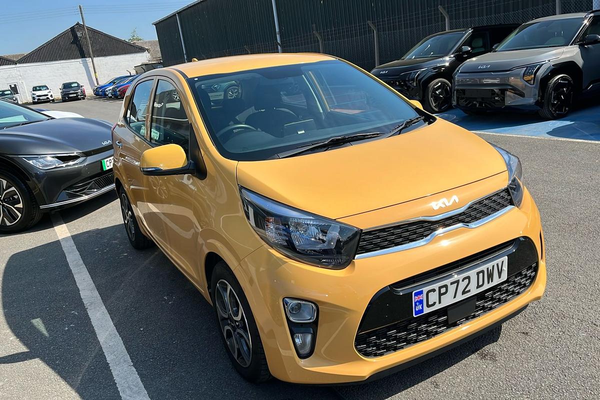 Main listing image - Kia Picanto