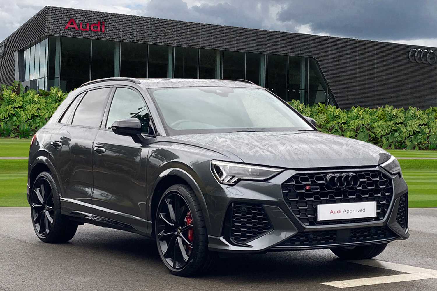 Main listing image - Audi RS Q3