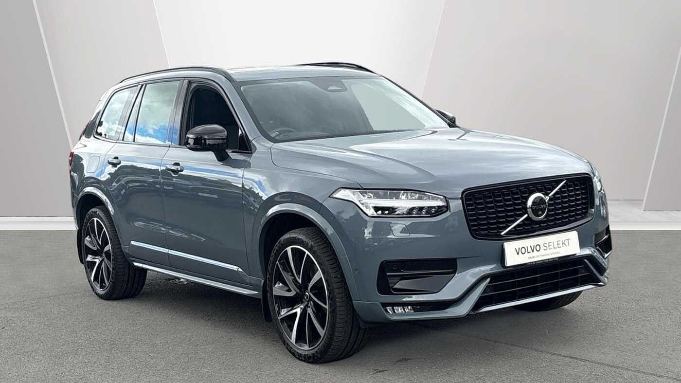 Main listing image - Volvo XC90