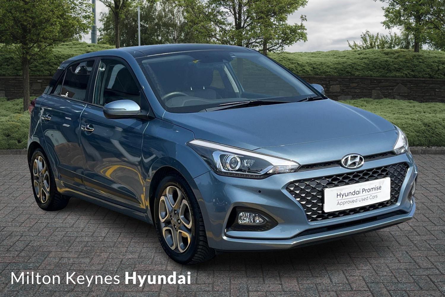 Main listing image - Hyundai i20