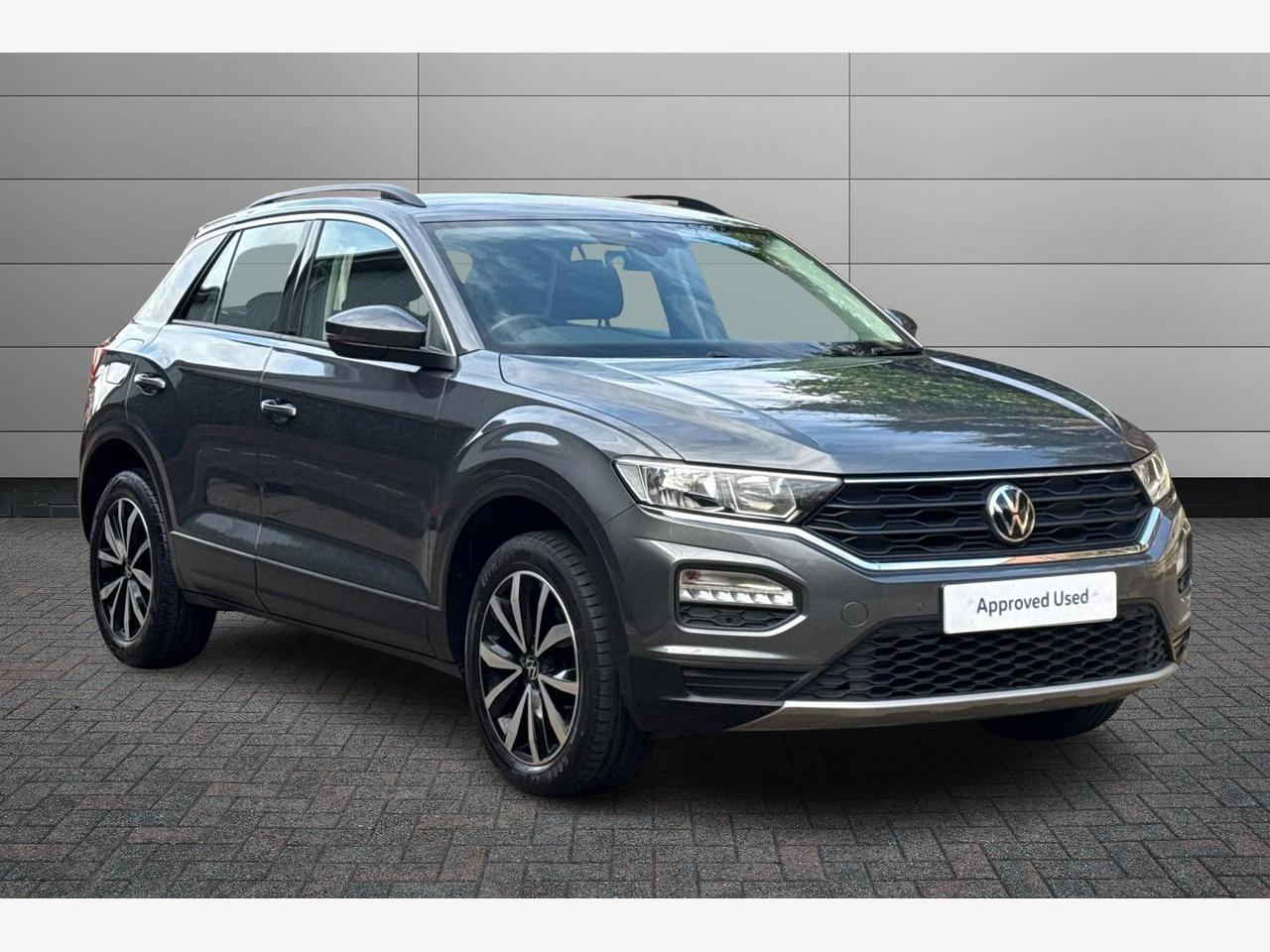 Main listing image - Volkswagen T-Roc