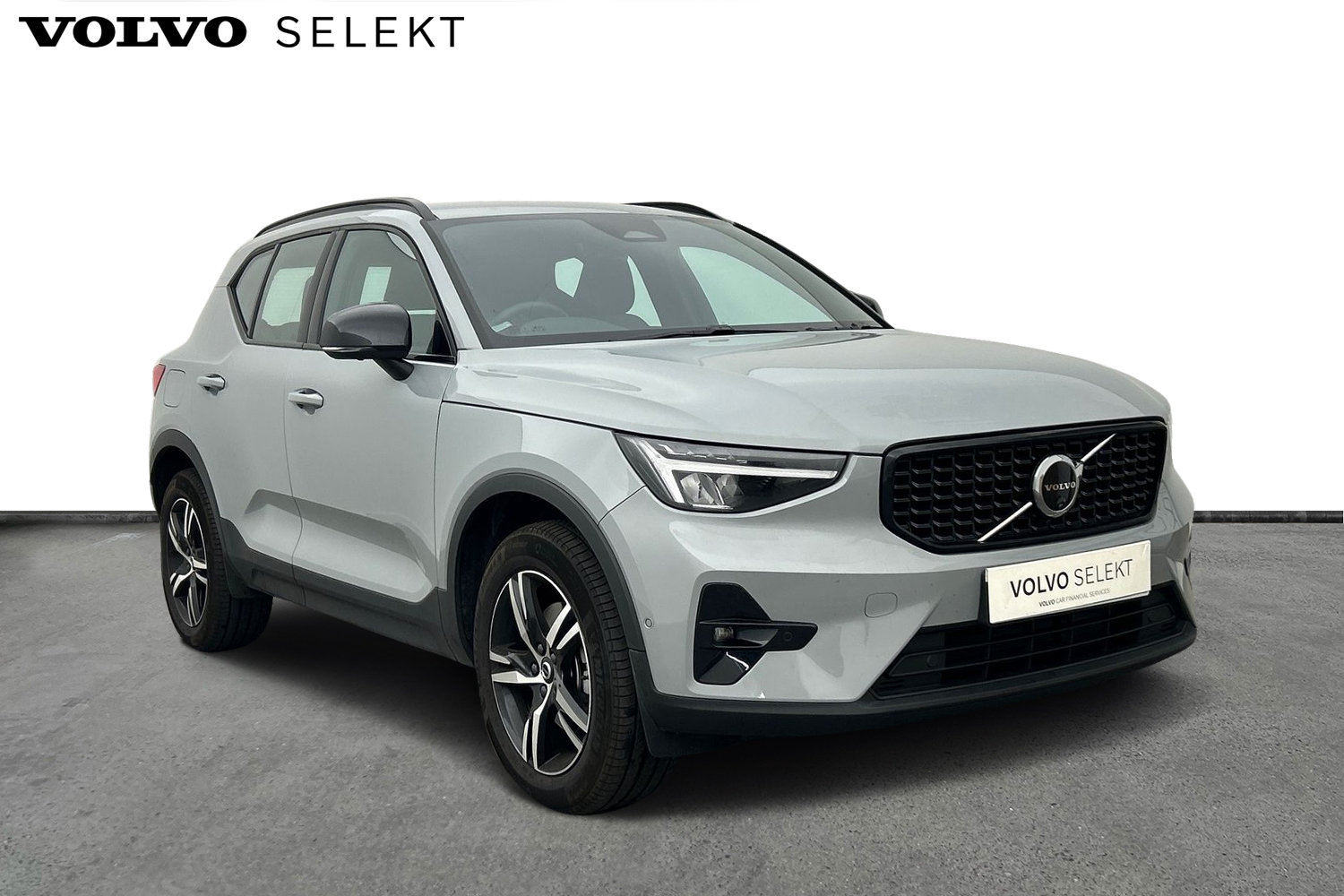 Main listing image - Volvo XC40