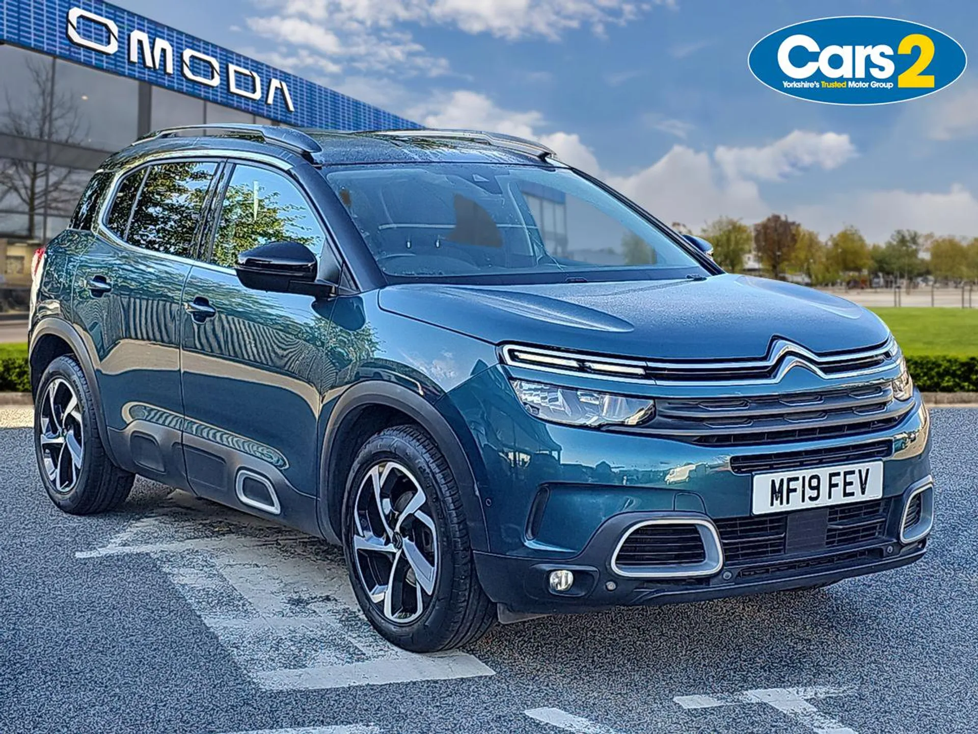 Main listing image - Citroen C5 Aircross