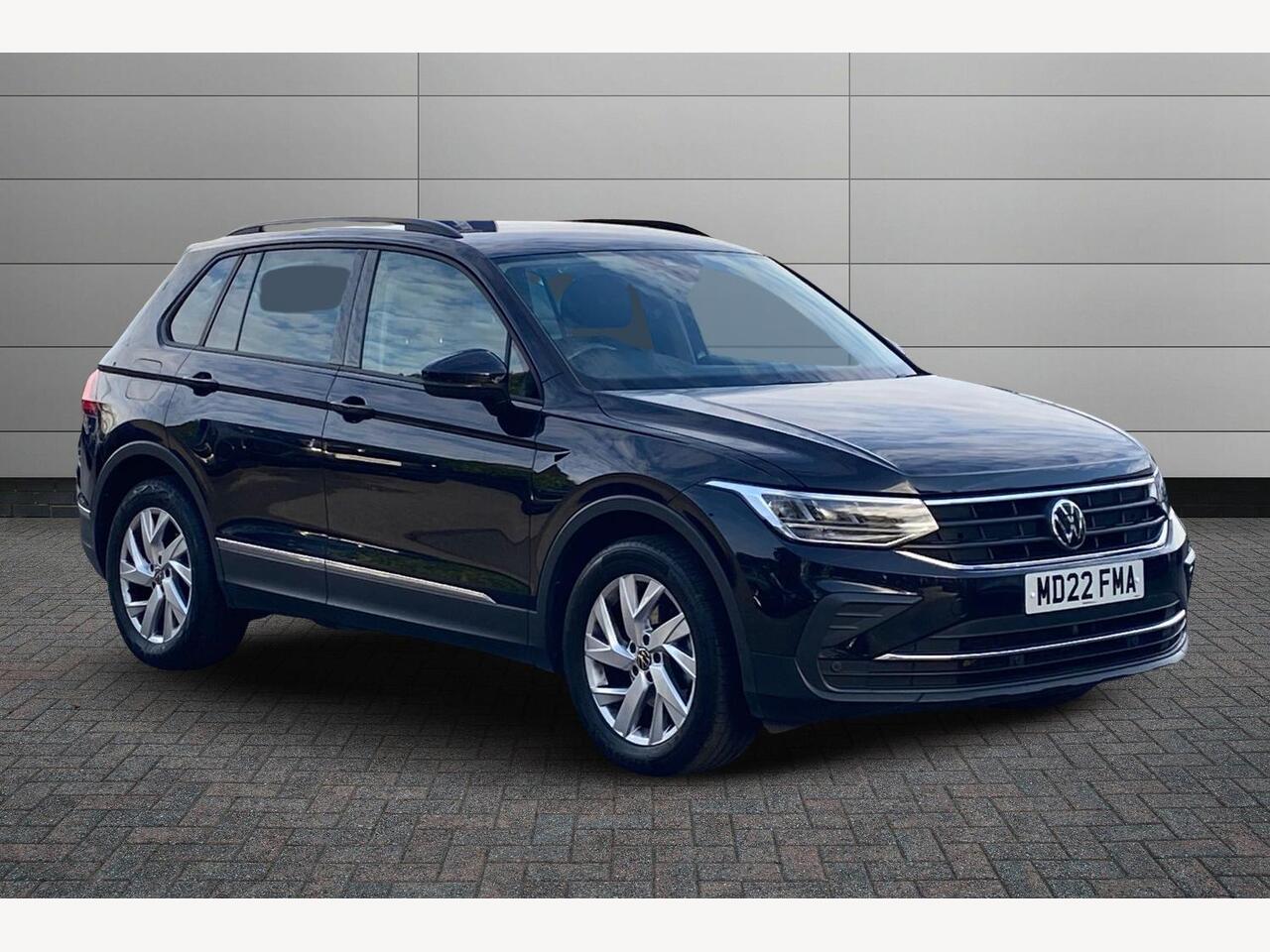 Main listing image - Volkswagen Tiguan