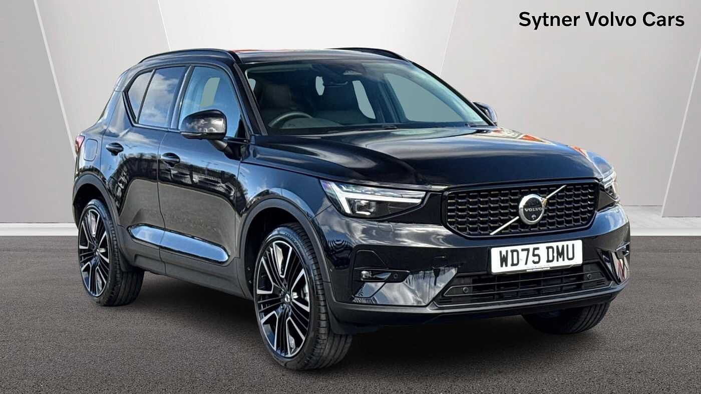 Main listing image - Volvo XC40