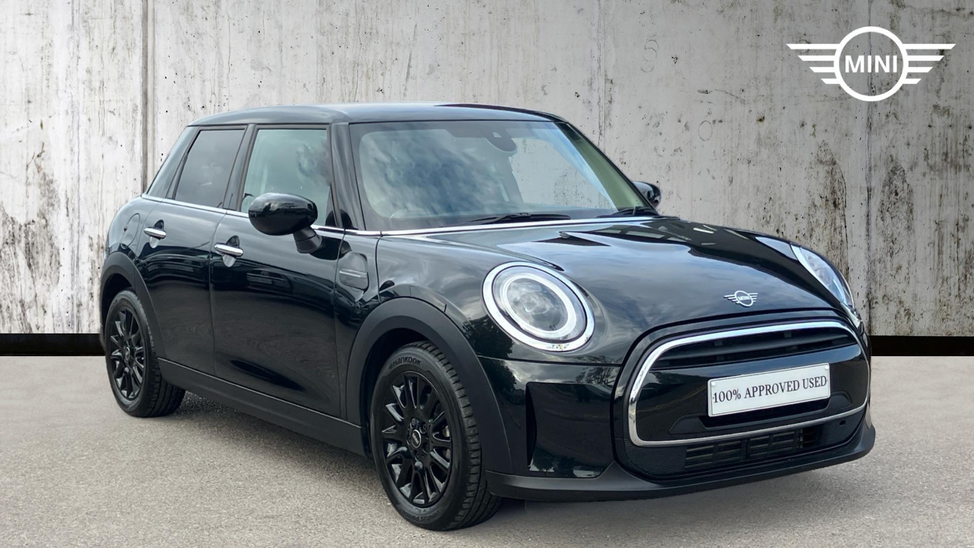 Main listing image - MINI Hatchback 5dr