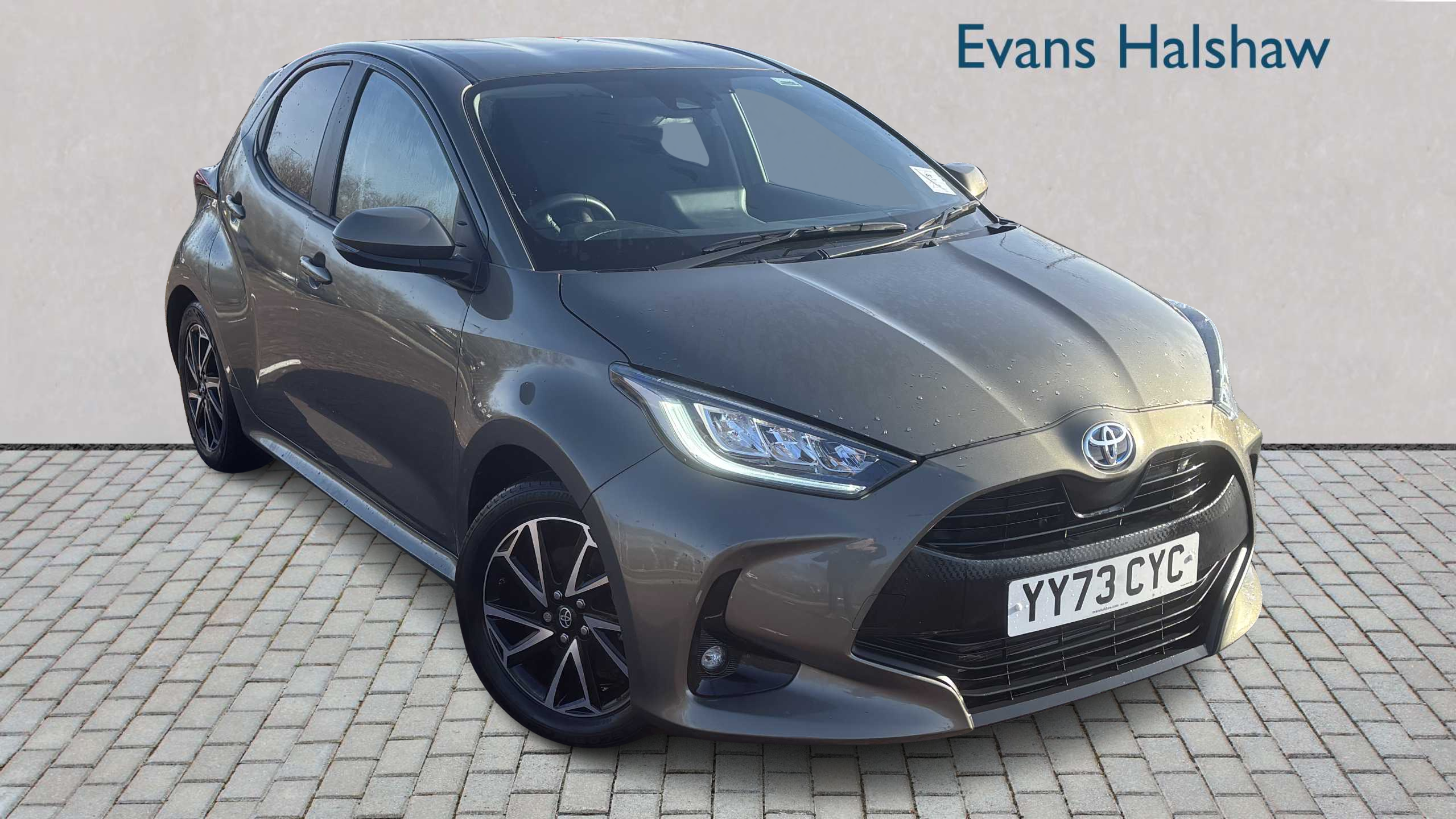 Main listing image - Toyota Yaris