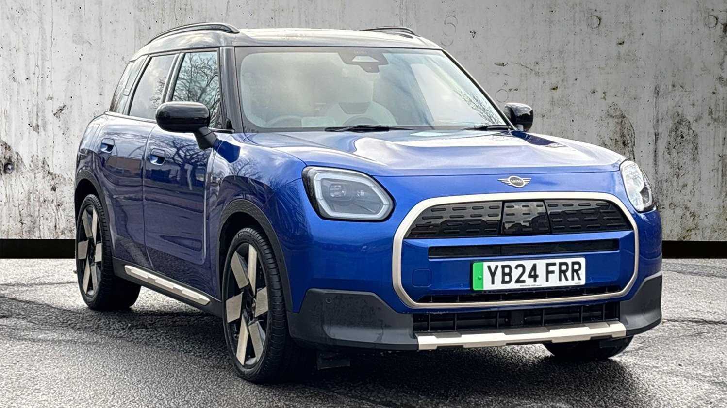 Main listing image - MINI Countryman