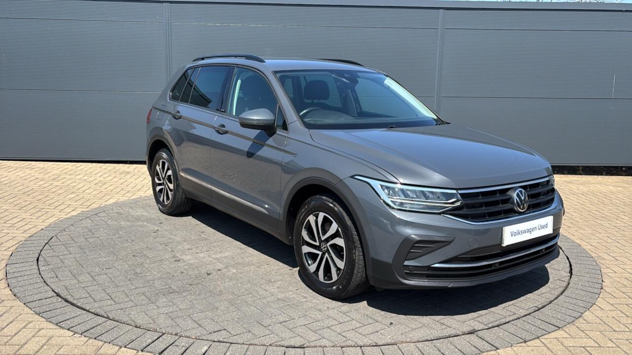 Main listing image - Volkswagen Tiguan