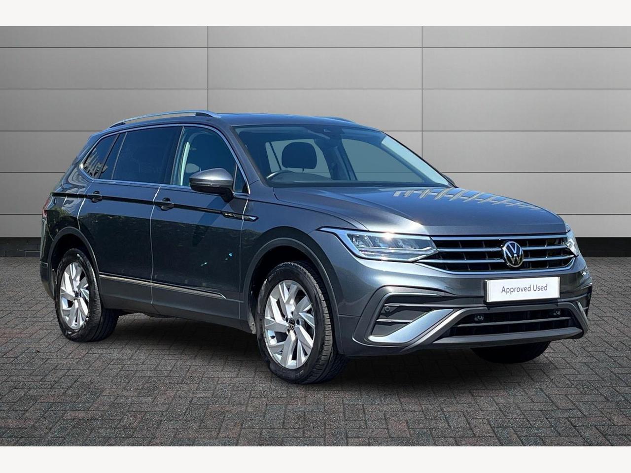 Main listing image - Volkswagen Tiguan Allspace