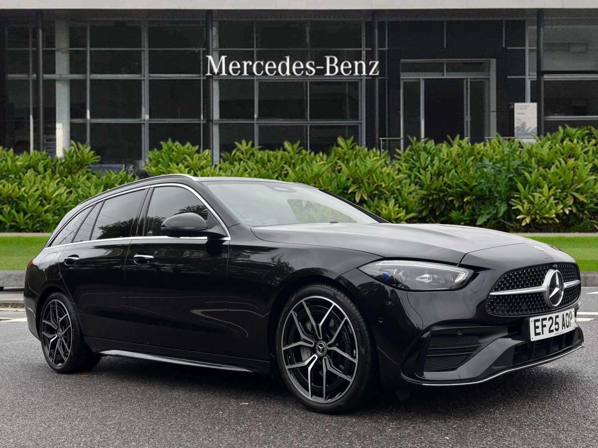 Main listing image - Mercedes-Benz C-Class Estate