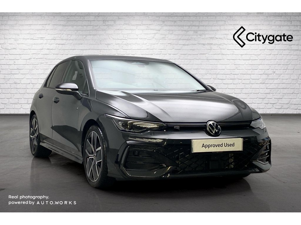 Main listing image - Volkswagen Golf
