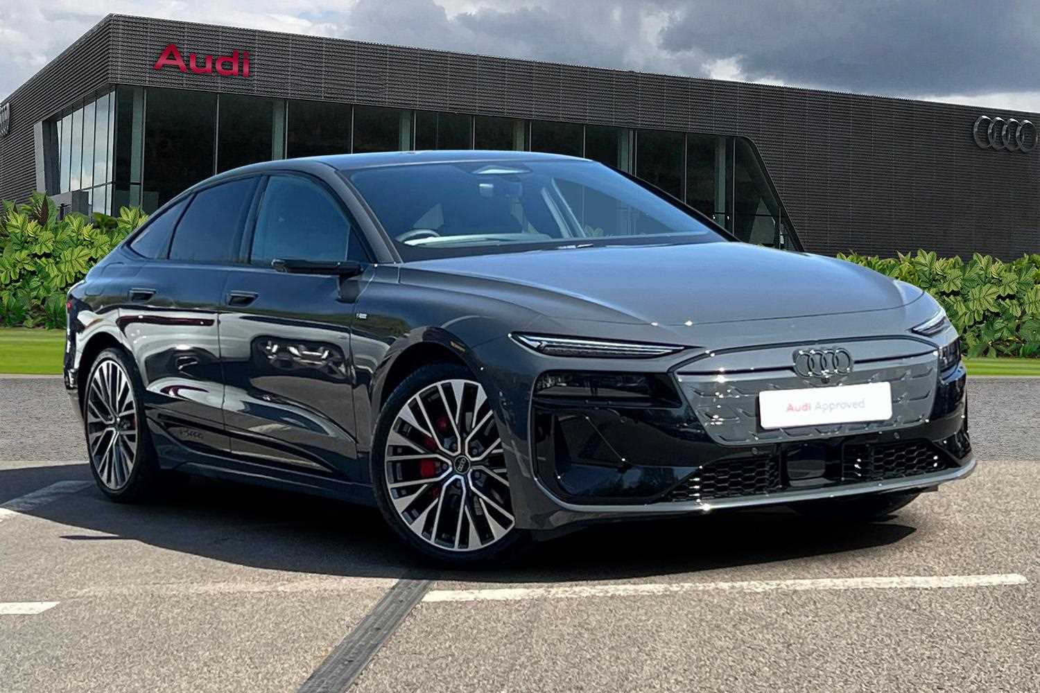 Main listing image - Audi A6