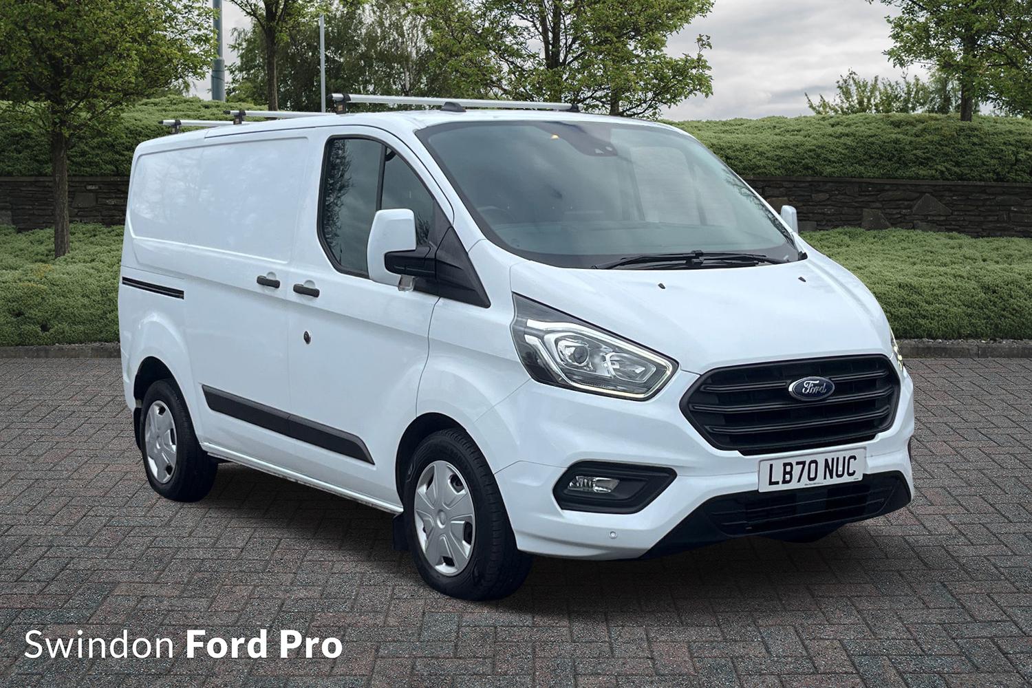 Main listing image - Ford Transit Custom