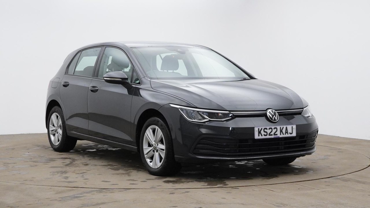 Main listing image - Volkswagen Golf