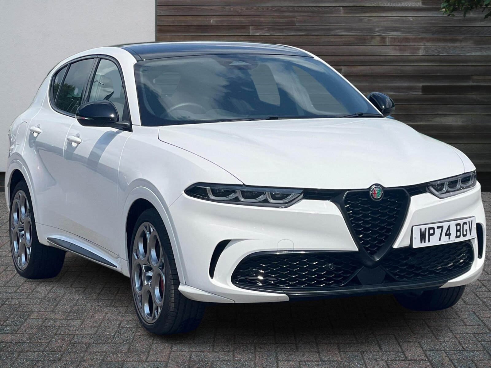 Main listing image - Alfa Romeo Tonale