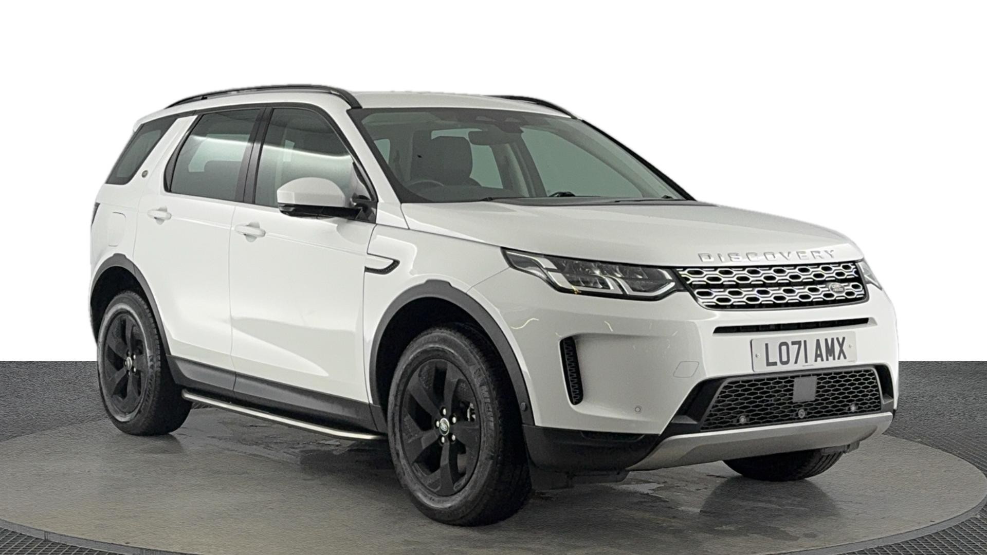 Main listing image - Land Rover Discovery Sport