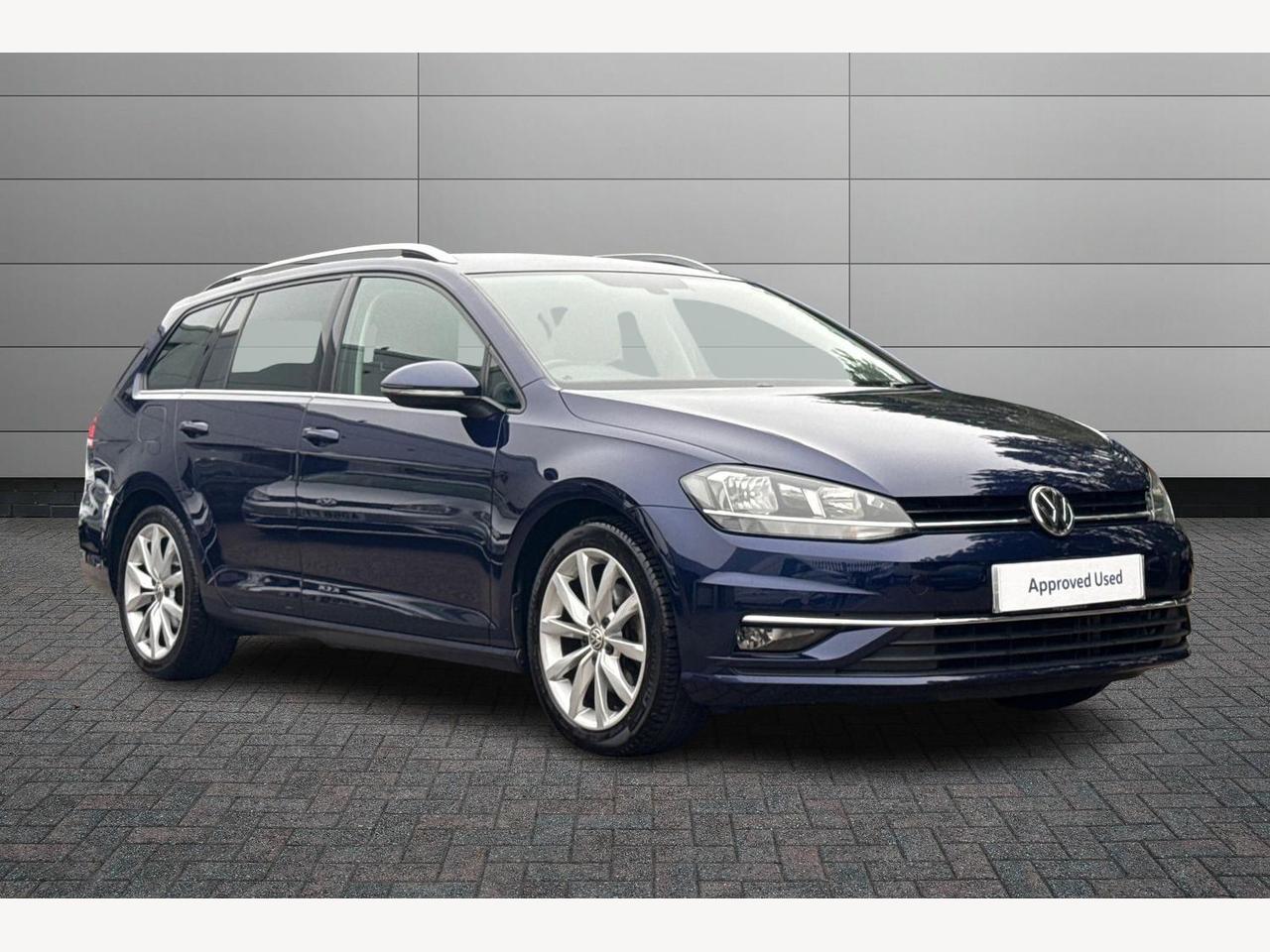 Main listing image - Volkswagen Golf Estate
