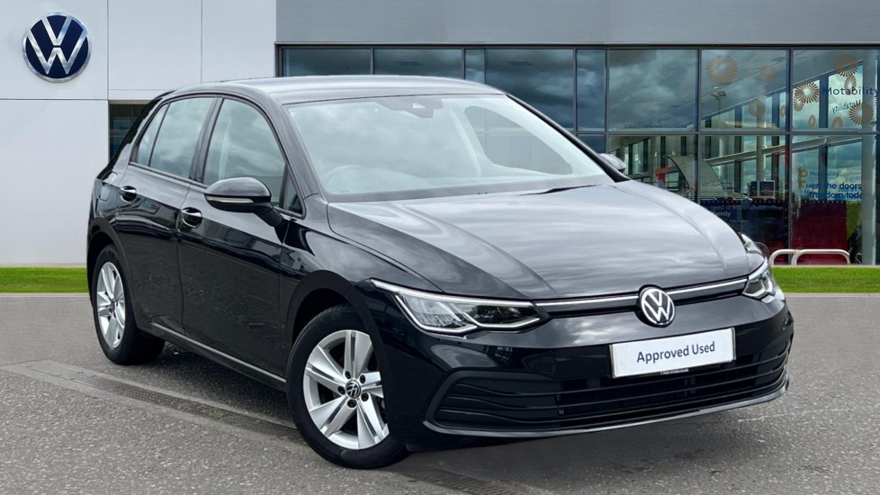 Main listing image - Volkswagen Golf