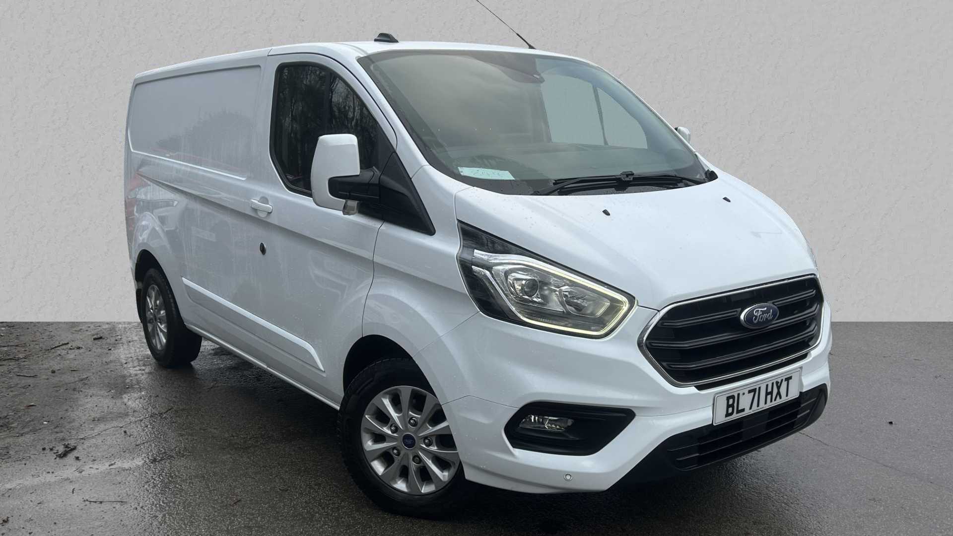 Main listing image - Ford Transit Custom