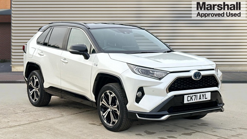 Main listing image - Toyota RAV4