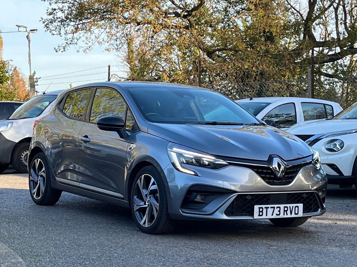 Main listing image - Renault Clio