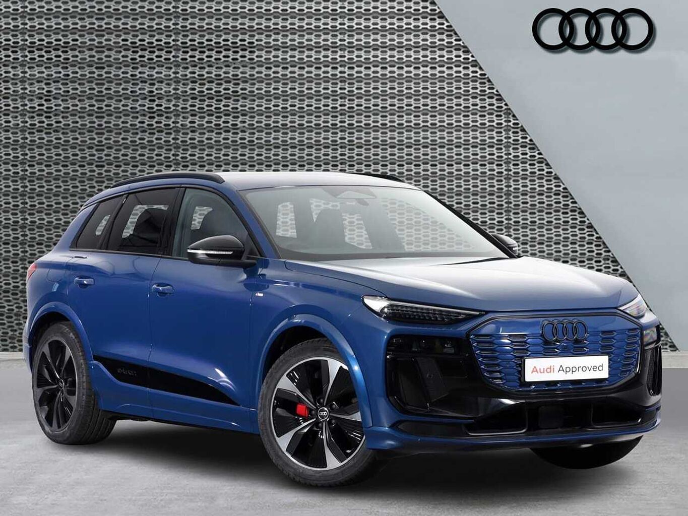 Main listing image - Audi Q6