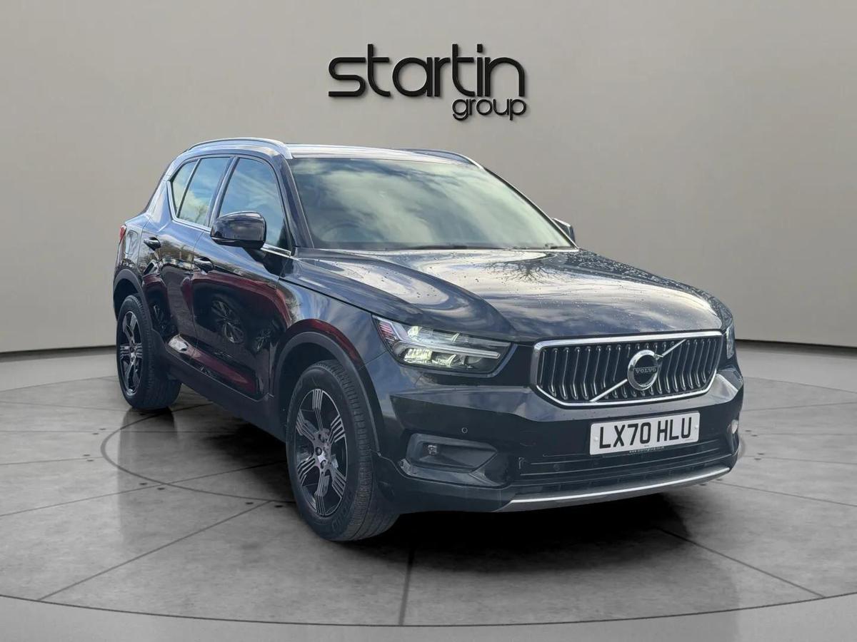 Main listing image - Volvo XC40