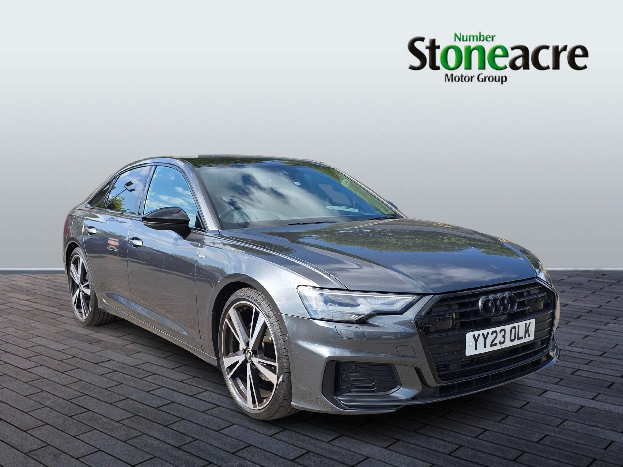 Main listing image - Audi A6