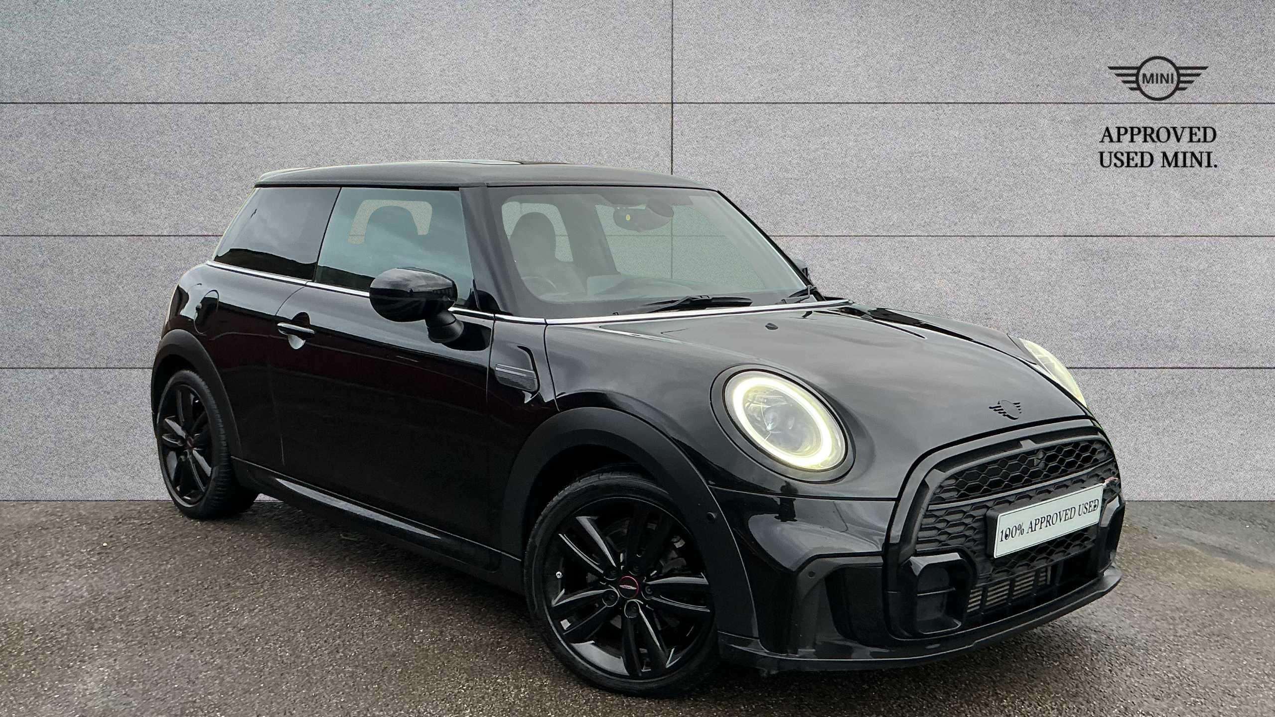 Main listing image - MINI Hatchback