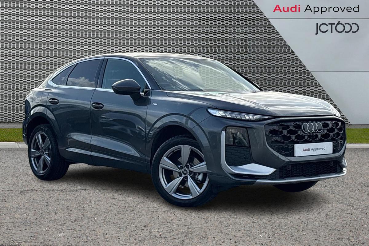 Main listing image - Audi Q3