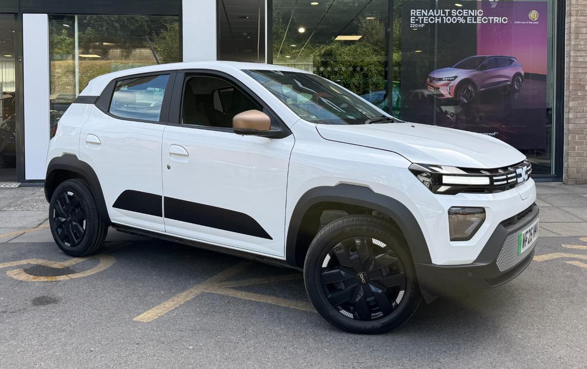 Main listing image - Dacia Spring