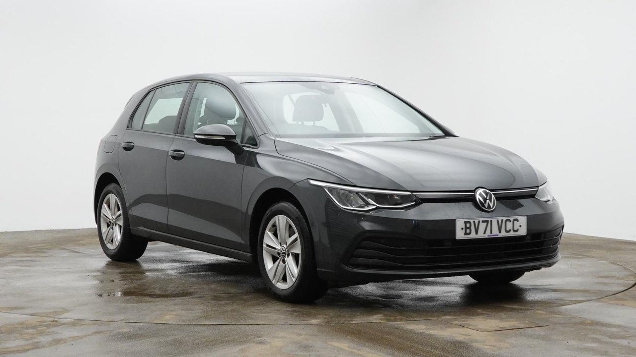 Main listing image - Volkswagen Golf