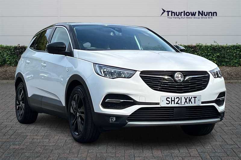 Main listing image - Vauxhall Grandland X