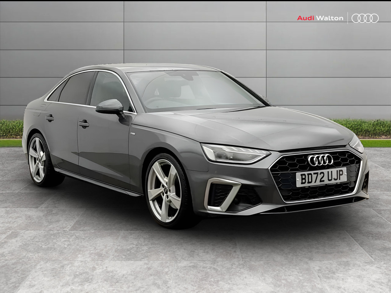 Main listing image - Audi A4