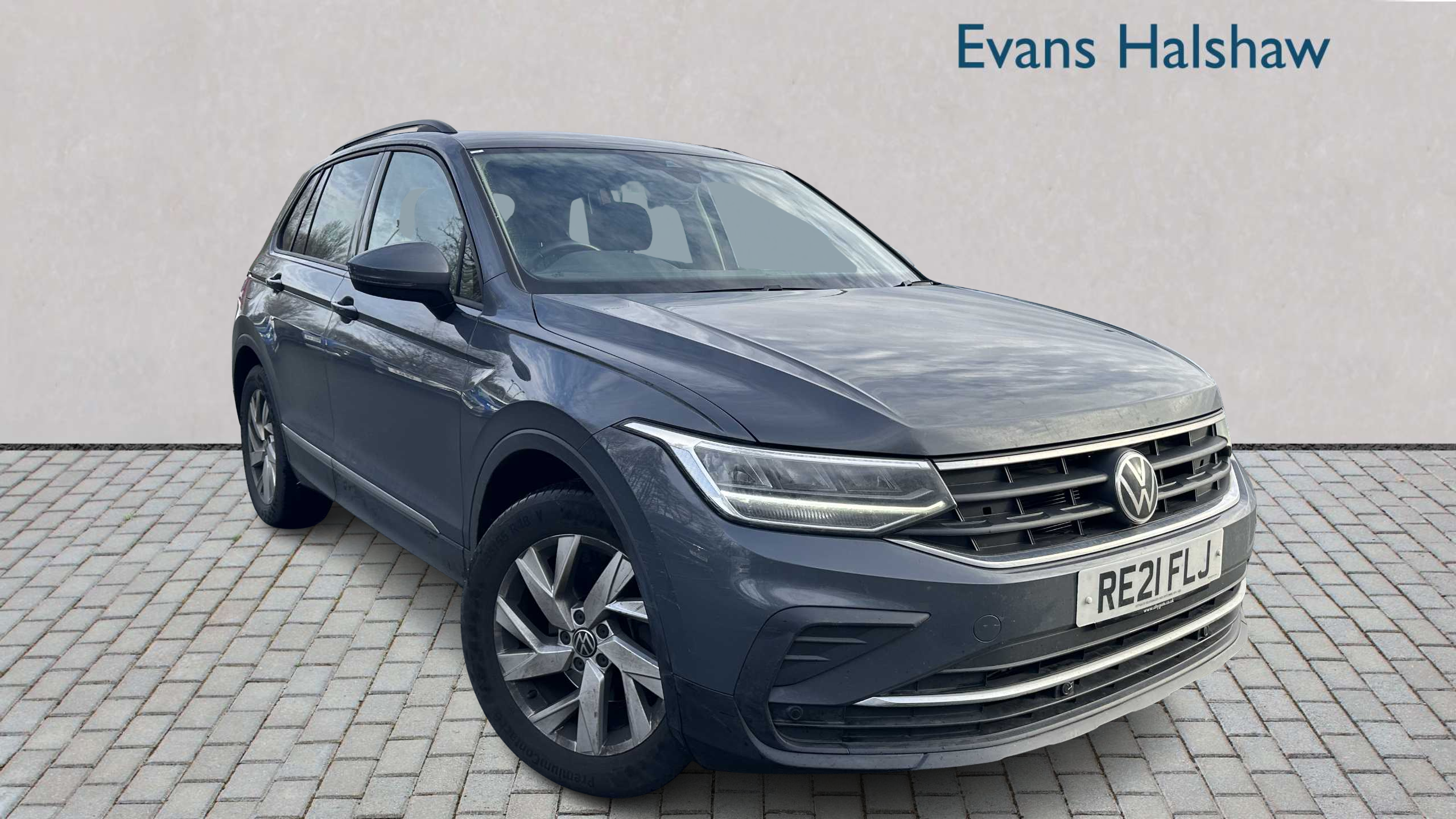 Main listing image - Volkswagen Tiguan